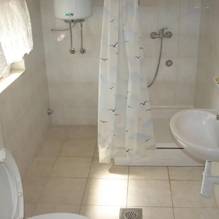 Apartments Mara Trogir Exterior photo
